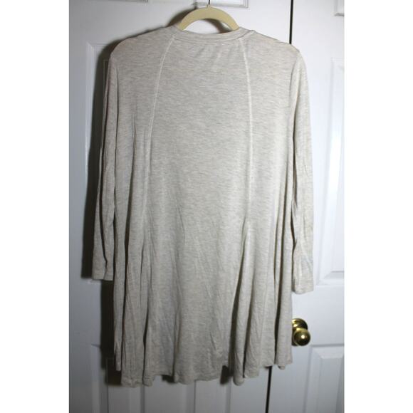 Soft Surroundings Gray 3/4 Sleeve Embroidered Tunic Tee sz XL - Picture 3 of 4